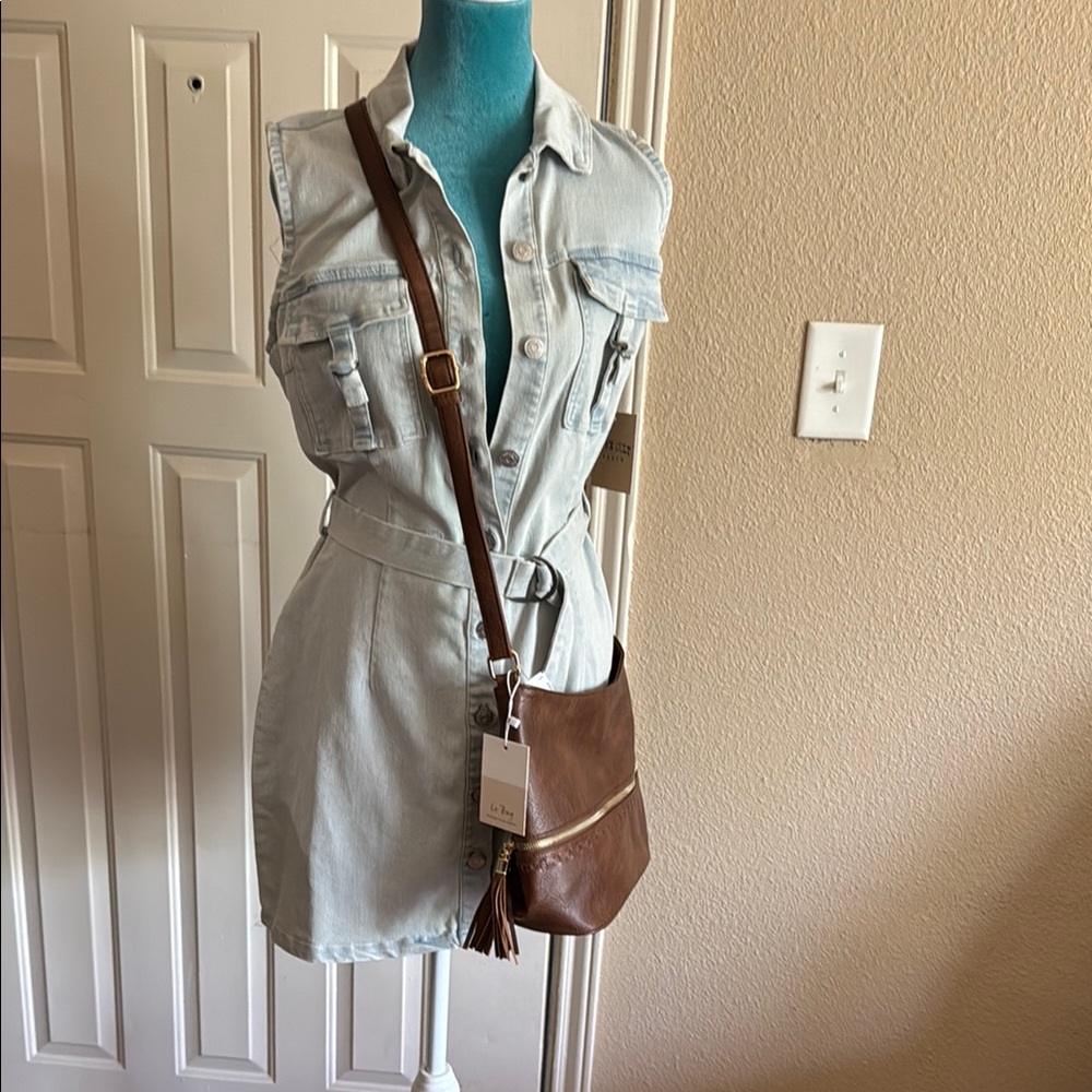 Light Blue Denim Dress with Brown Crossbody Bag